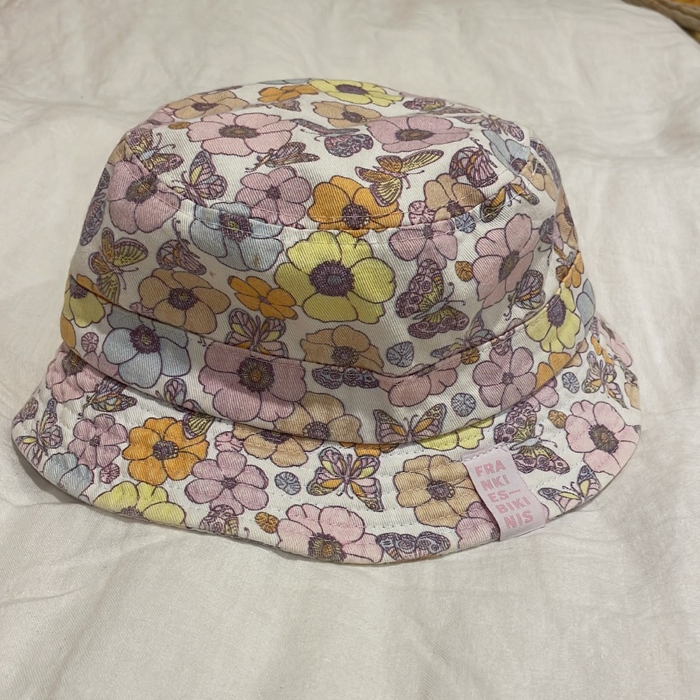 Frankies Bikinis Bucket Hat